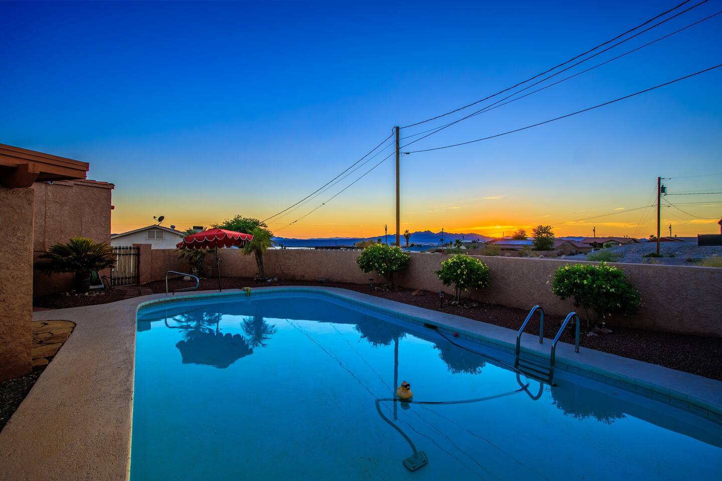 Lake Havasu: Big Pool & BBQ Fun! — Lake Havasu City, AZ — vacation rental