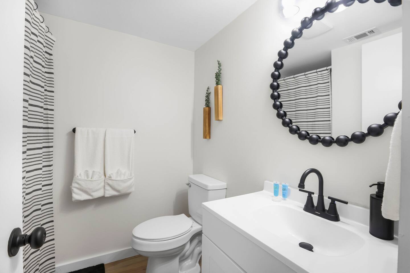 New! Water View, Renovated Condo, Pool!
