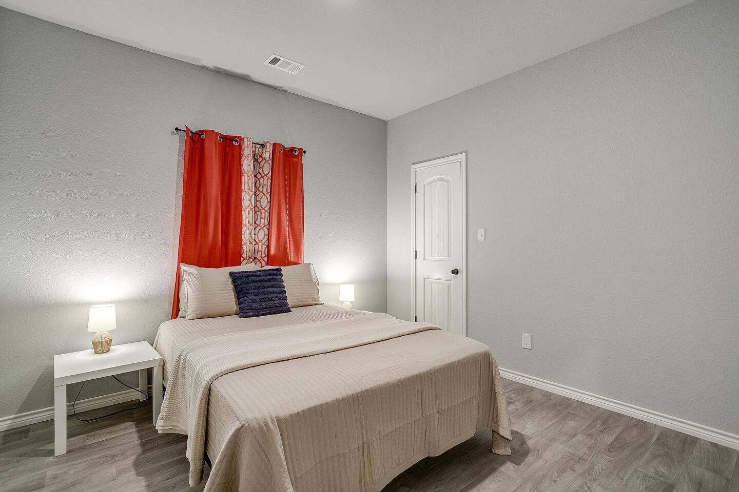 3BR, 2BA Cabin – Cozy Stay for Job Travelers