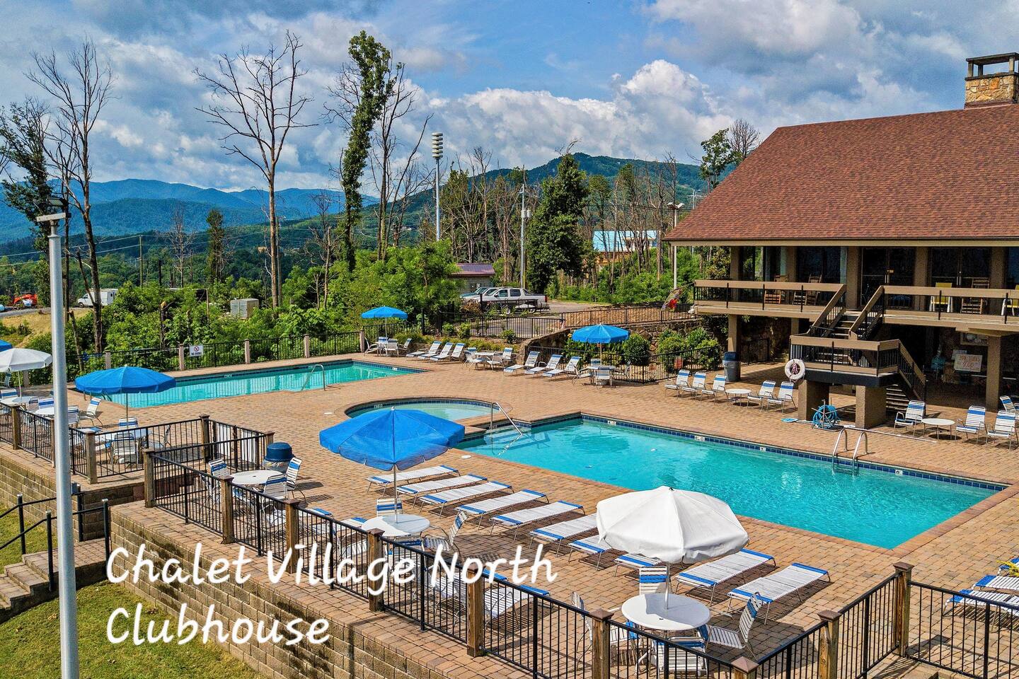 Picturesque Mtn Views| Gameroom| Swim Spa| Firepit