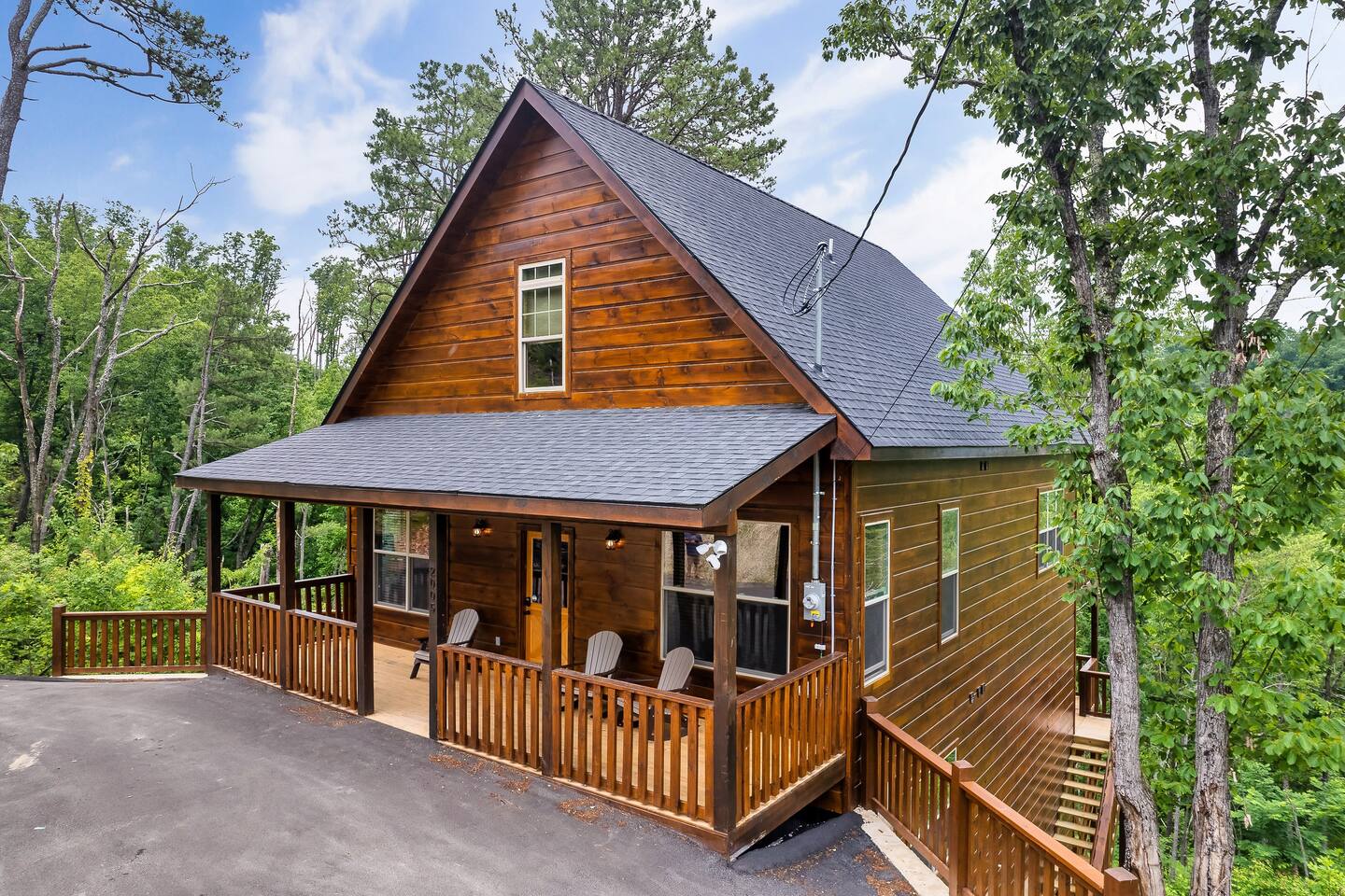 “Timber Ridge” Large Group Luxury, Theater, Games — Sevierville — vacation rental