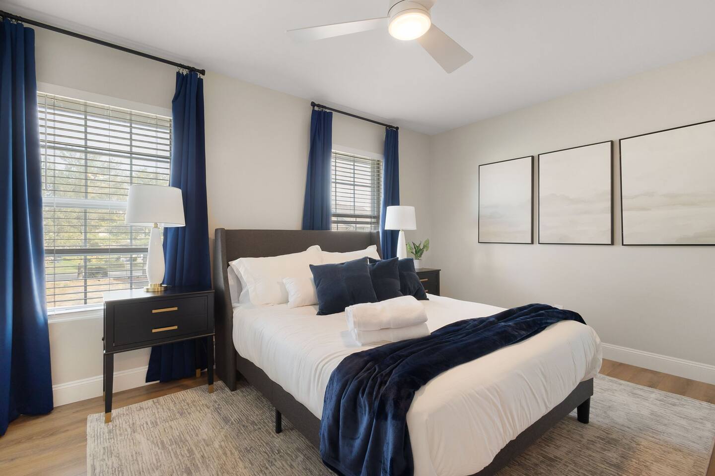 Big Groups | Modern Comfort in a Prime Location