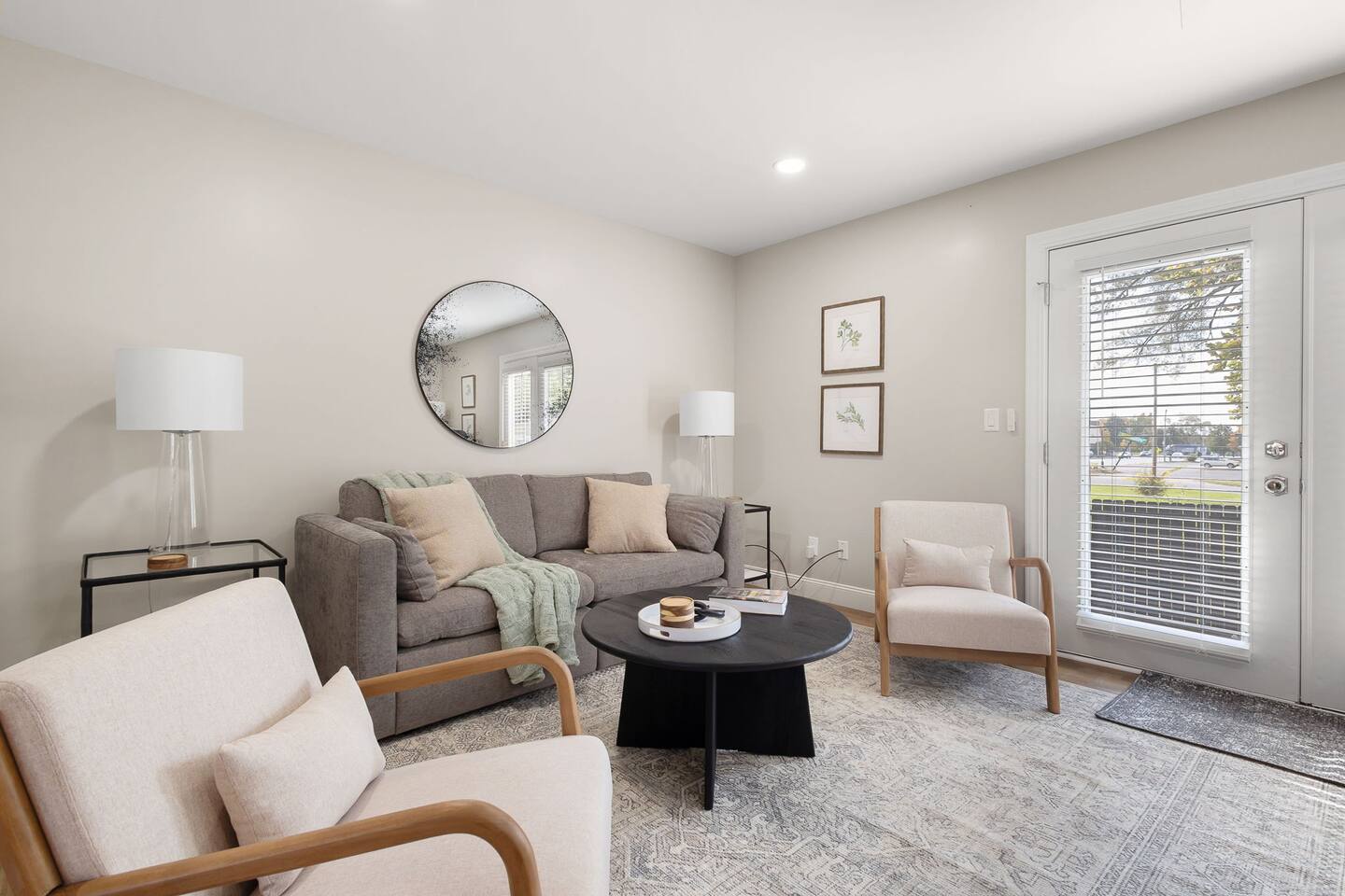 Groups | Space to Stay Together, Comfort to Relax