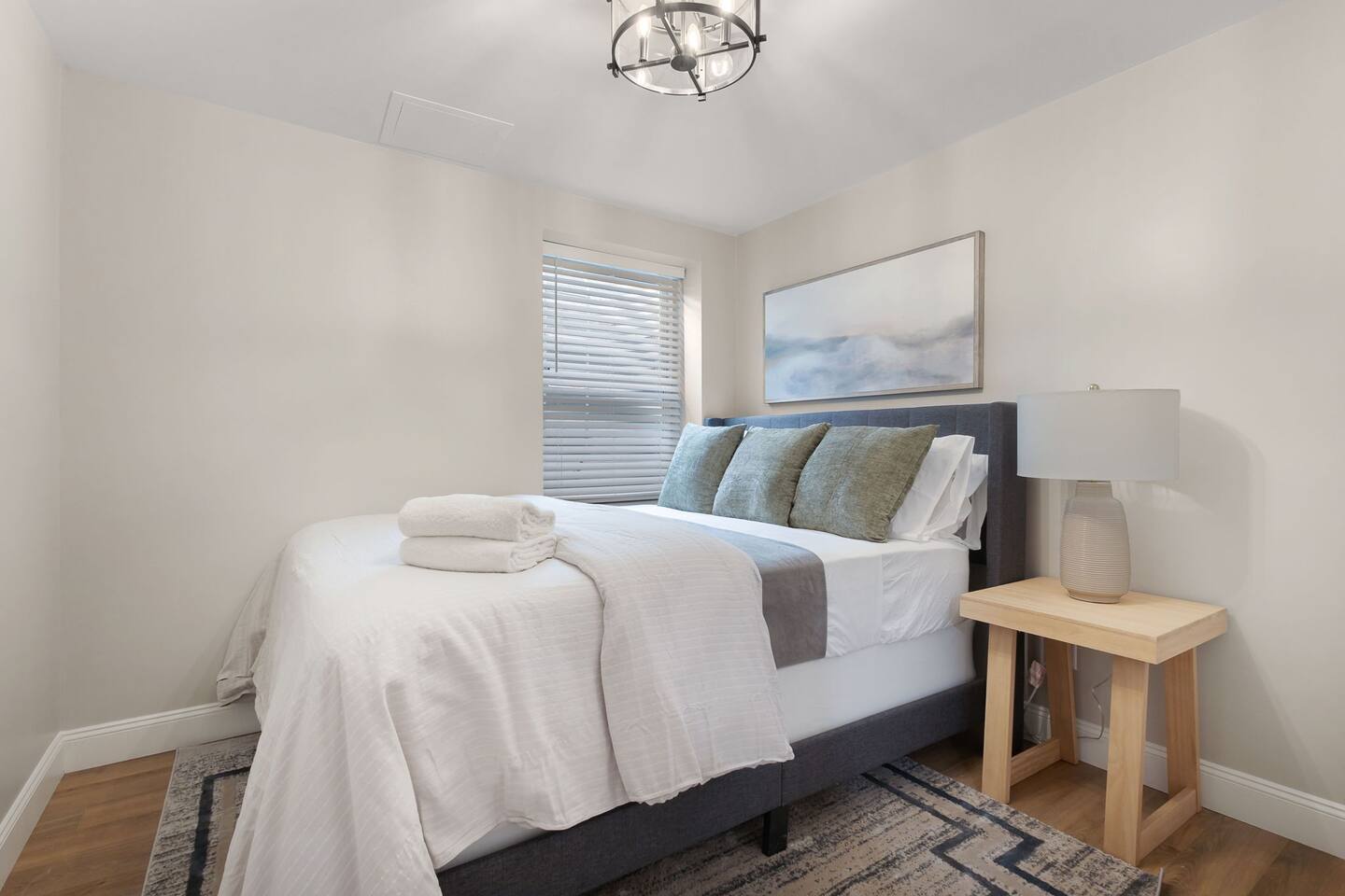 Groups | Space to Stay Together, Comfort to Relax
