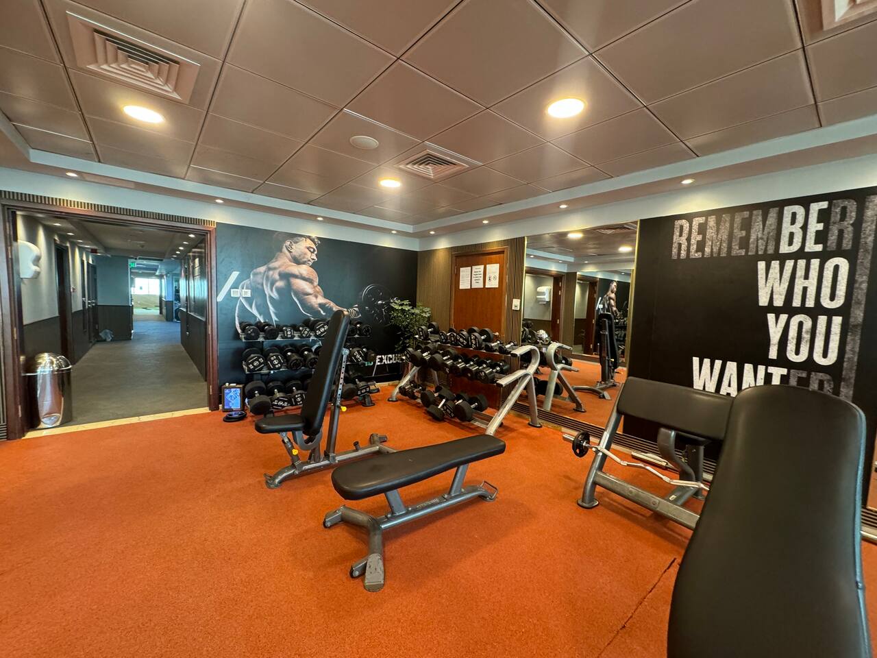 ASHRI HH Spacious apartment in Dubai Marina