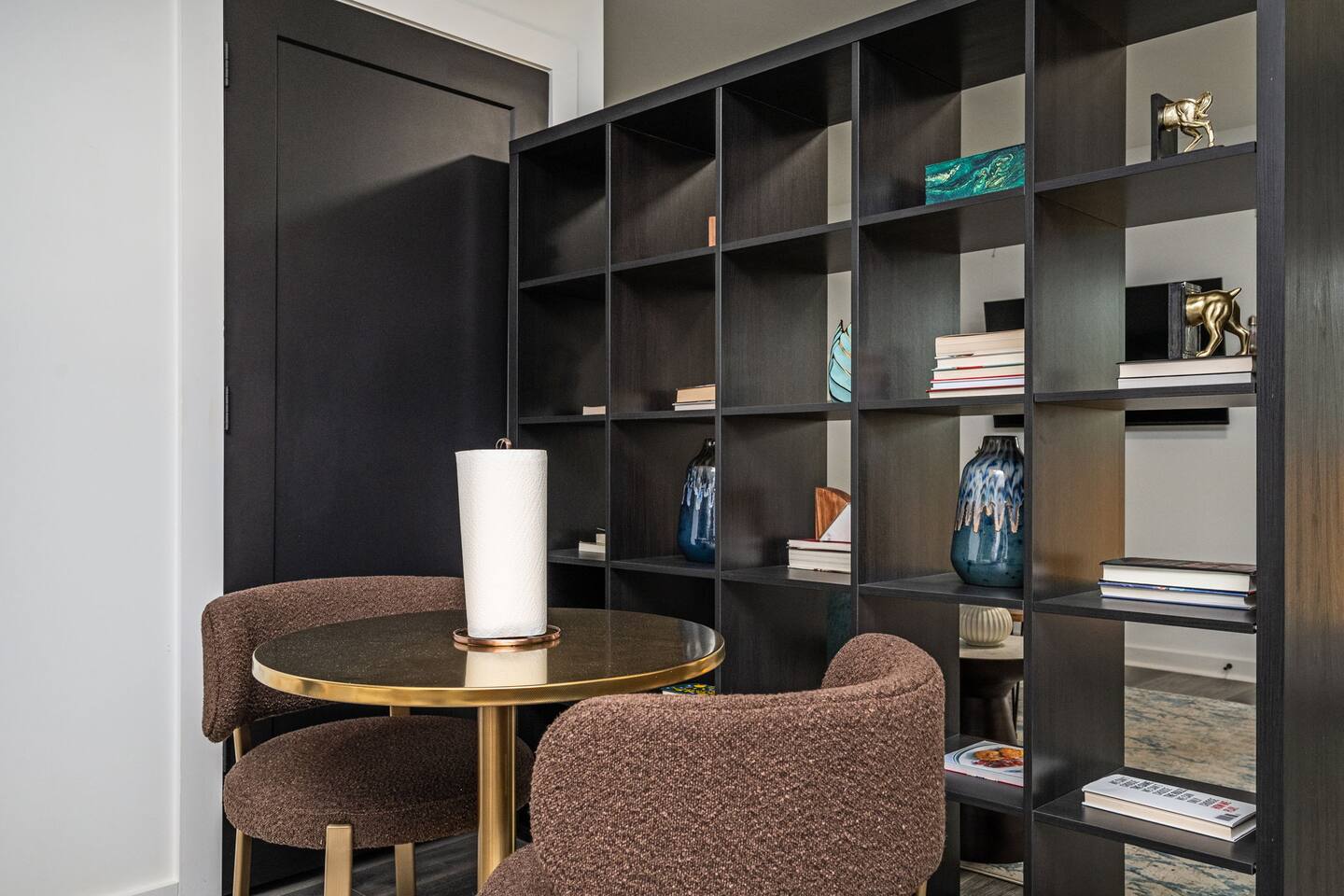 Unwind in a Modern Suite in Summerhill-Peoplestown
