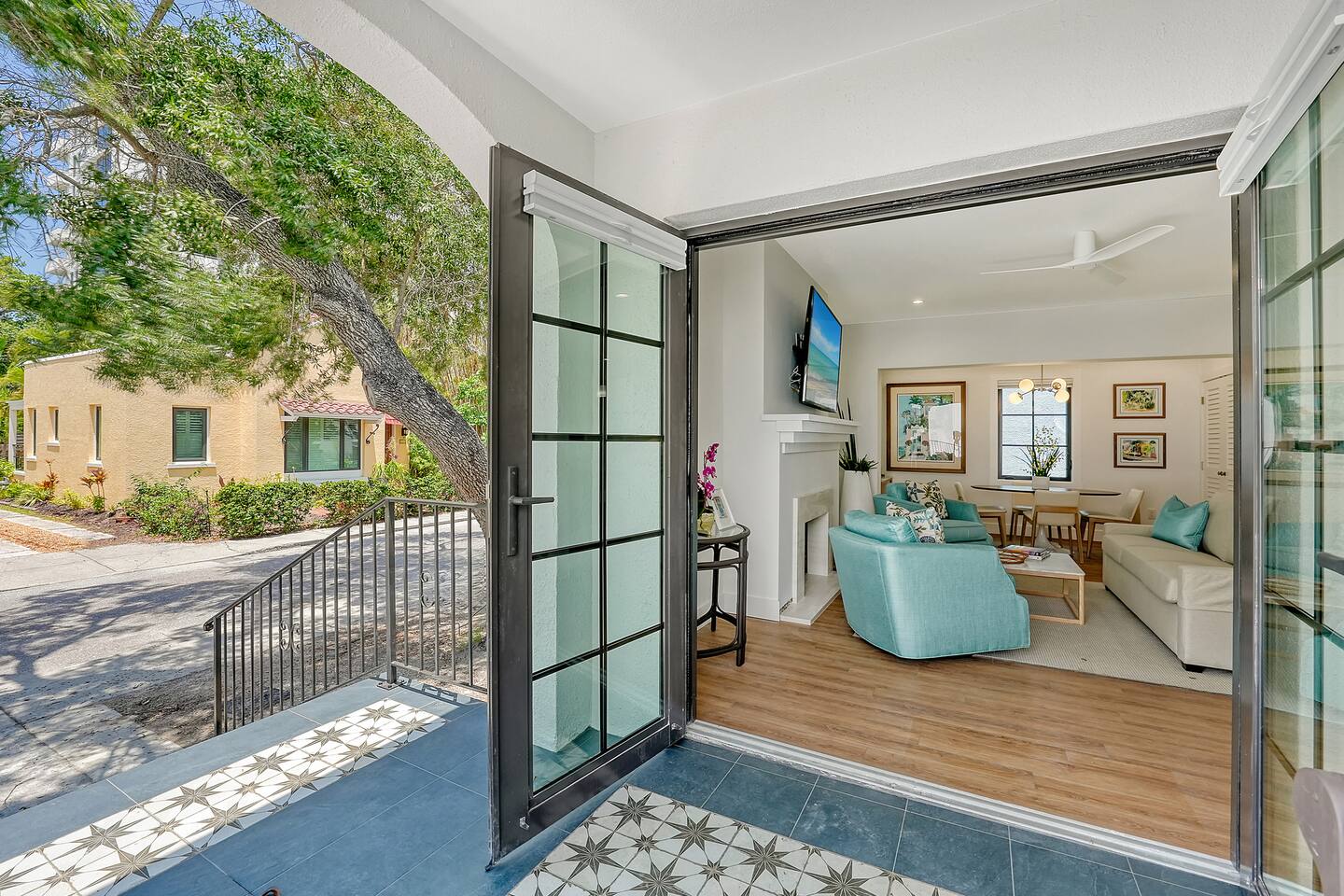 Historic Downtown Sarasota - Gem II — Sarasota — vacation rental