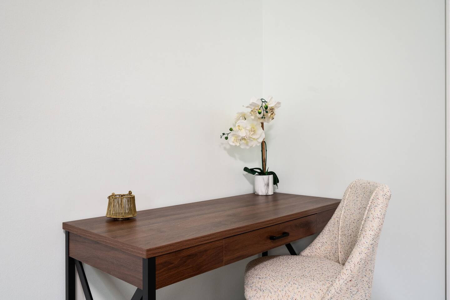 Cozy 2BD Retreat A Short Walk to Westside Beltline