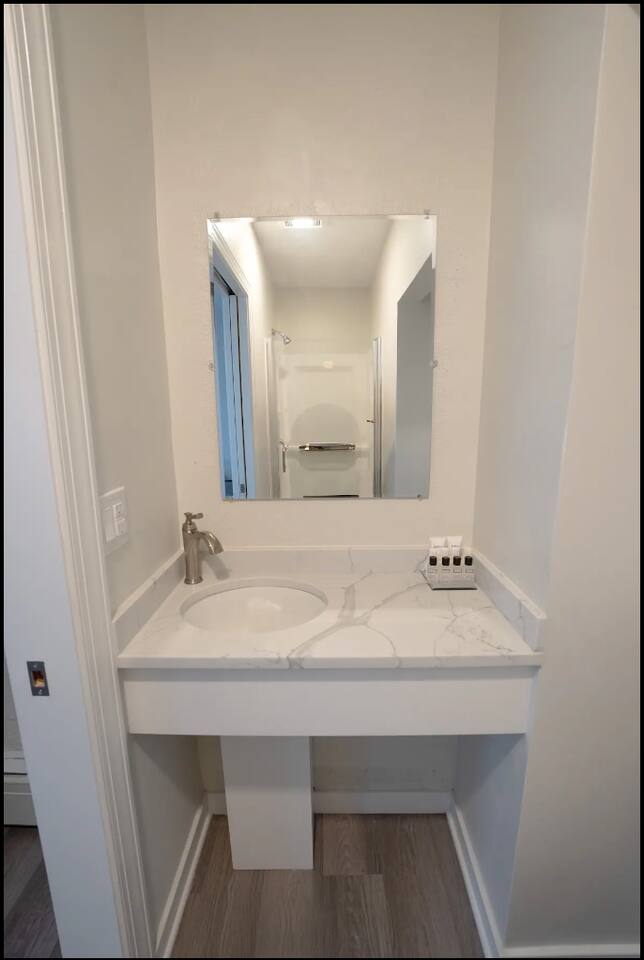 2 Bedroom - Lockout - in the Heart of OCNJ!
