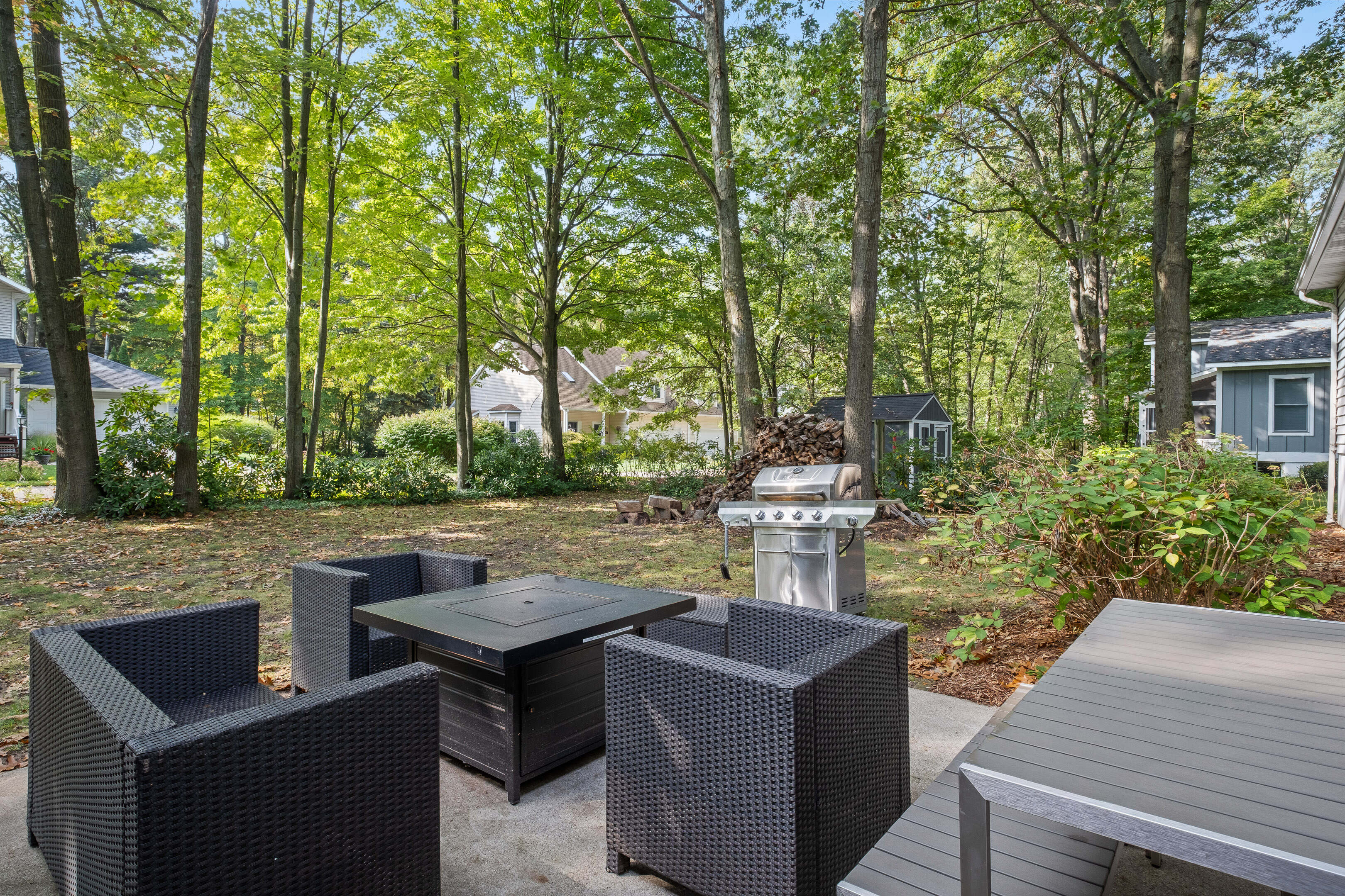 Saugatuck Cottage by Stay With Branch|Games|Bikes