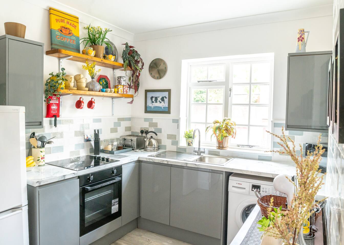 #05 Fam Apart|sleeps 10|near Kingsbury Water Park