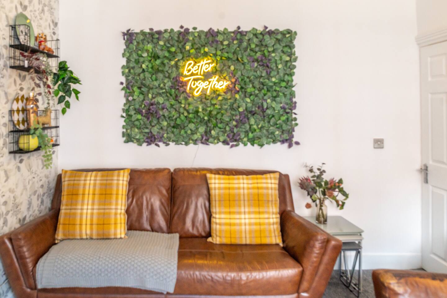 #05 Fam Apart|sleeps 10|near Kingsbury Water Park