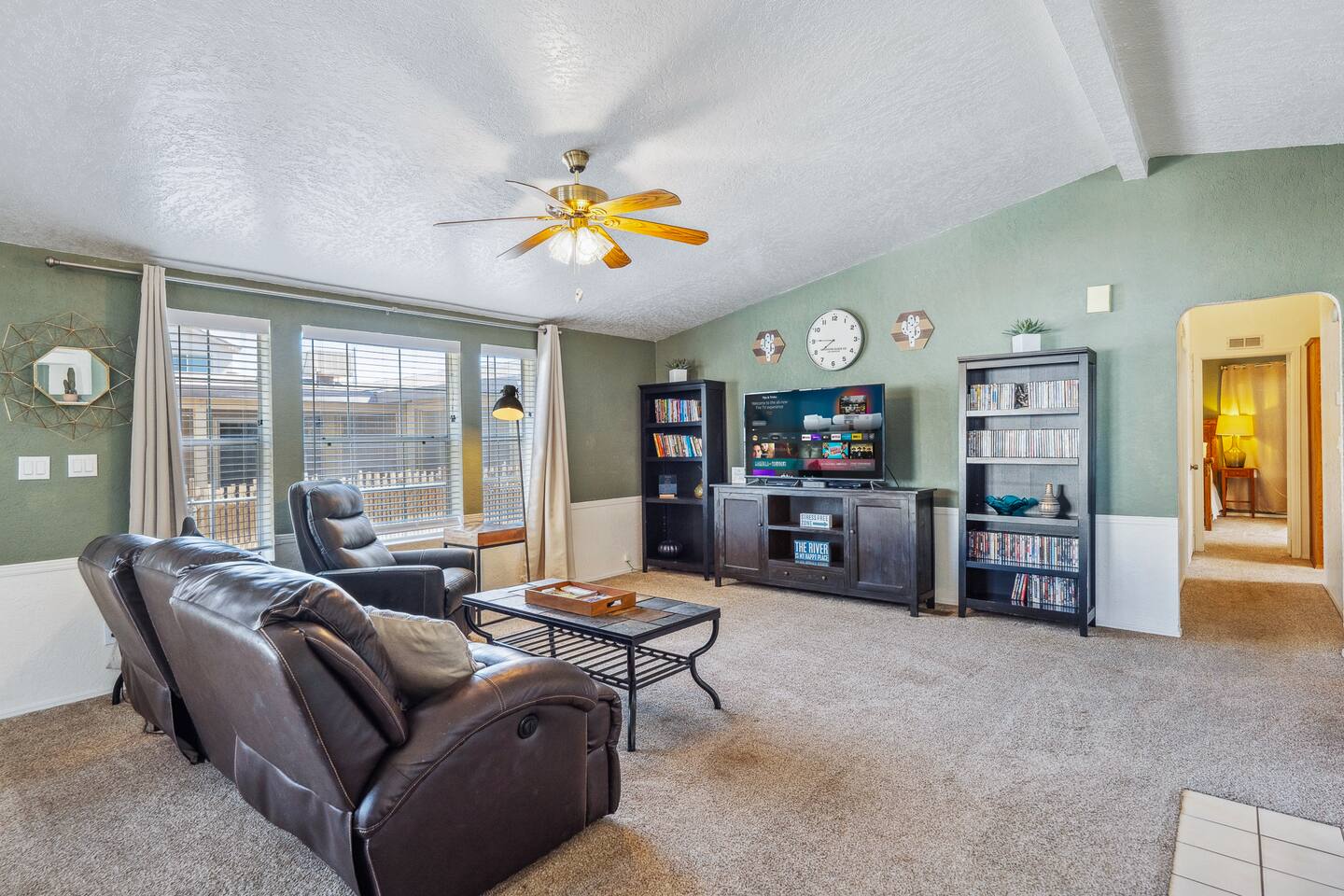Across from water & pet-friendly - Bullhead Bend!