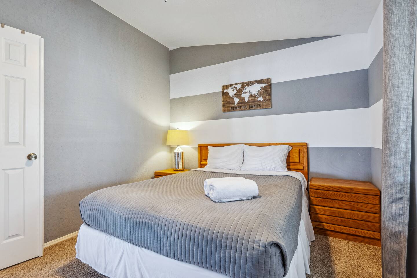 Across from water & pet-friendly - Bullhead Bend!