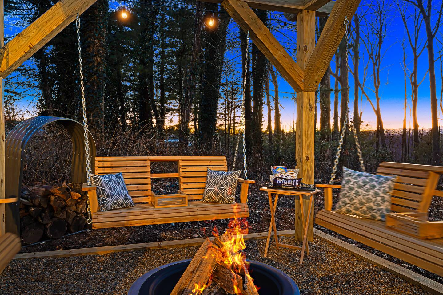 Secluded 5BR Stay,HotTub,Sauna,GameRoom,FirePit