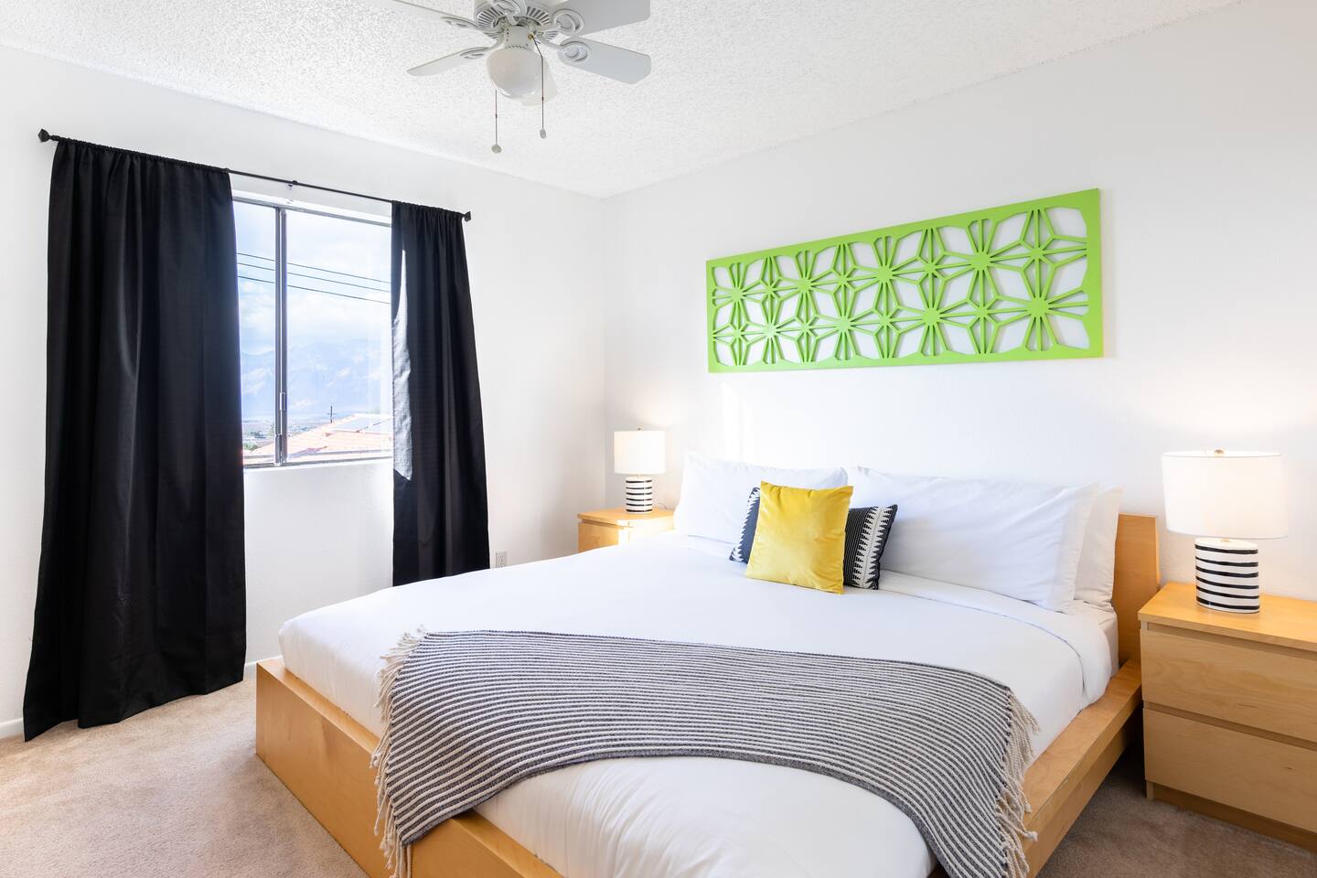 Special Desert Long Short Term 2BR Full Kitchen