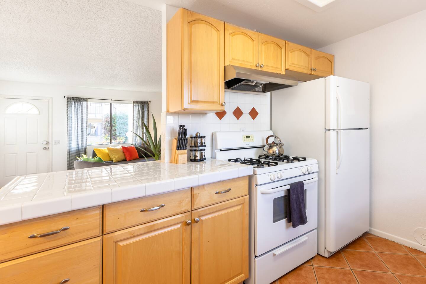 Special Desert Long Short Term 2BR Full Kitchen