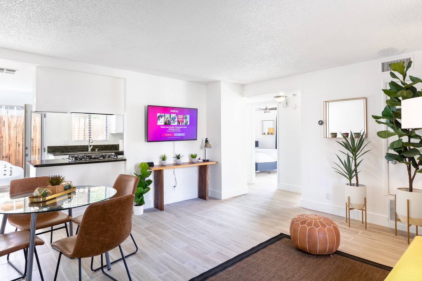 Desert Gem -Spacious, Welcoming, 2BR
