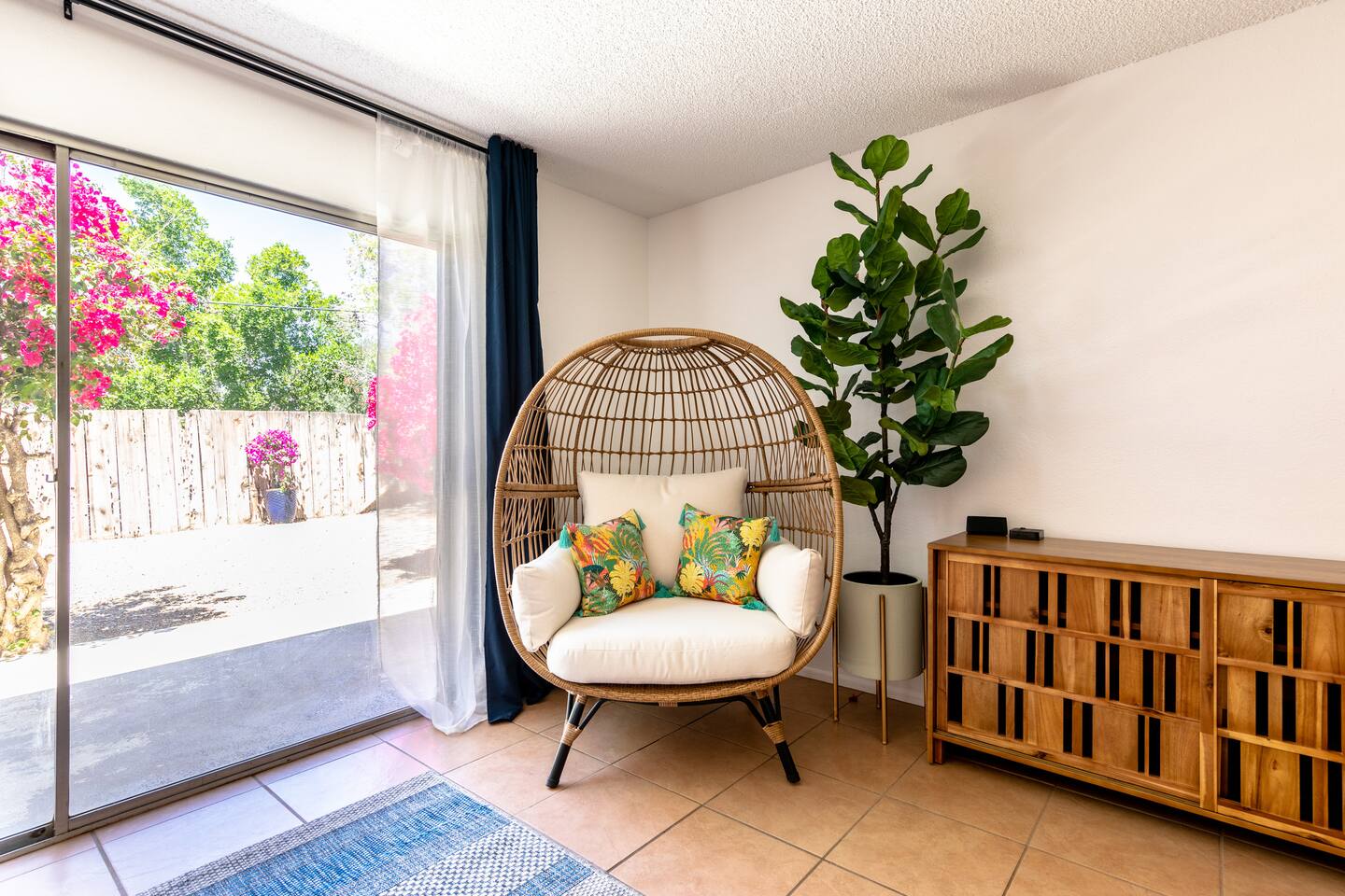 Bit of Paradise - Cool / Private 2Bed/2Bath