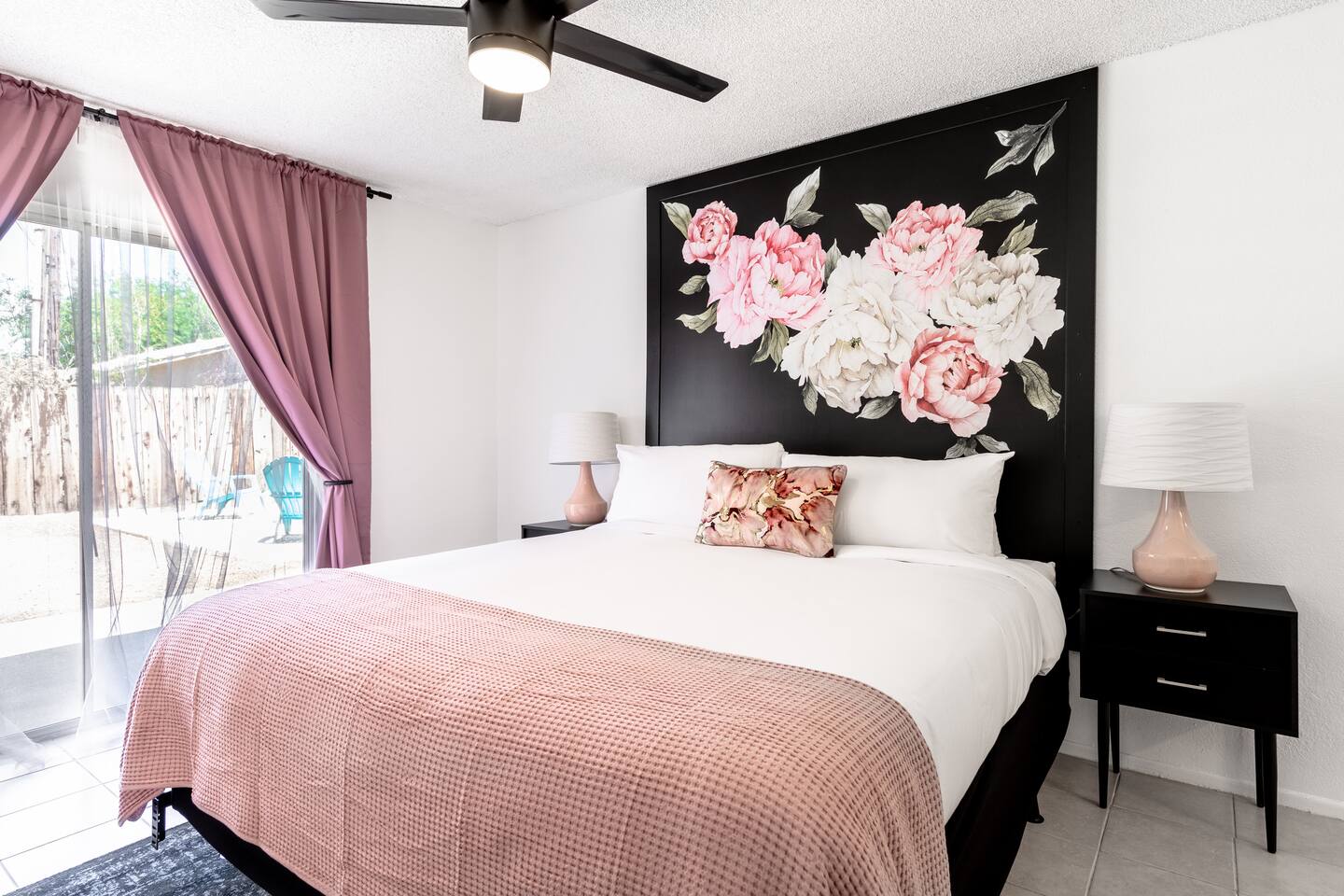 Pretty In Pink w/ Back Yard/2BR/2 Bath