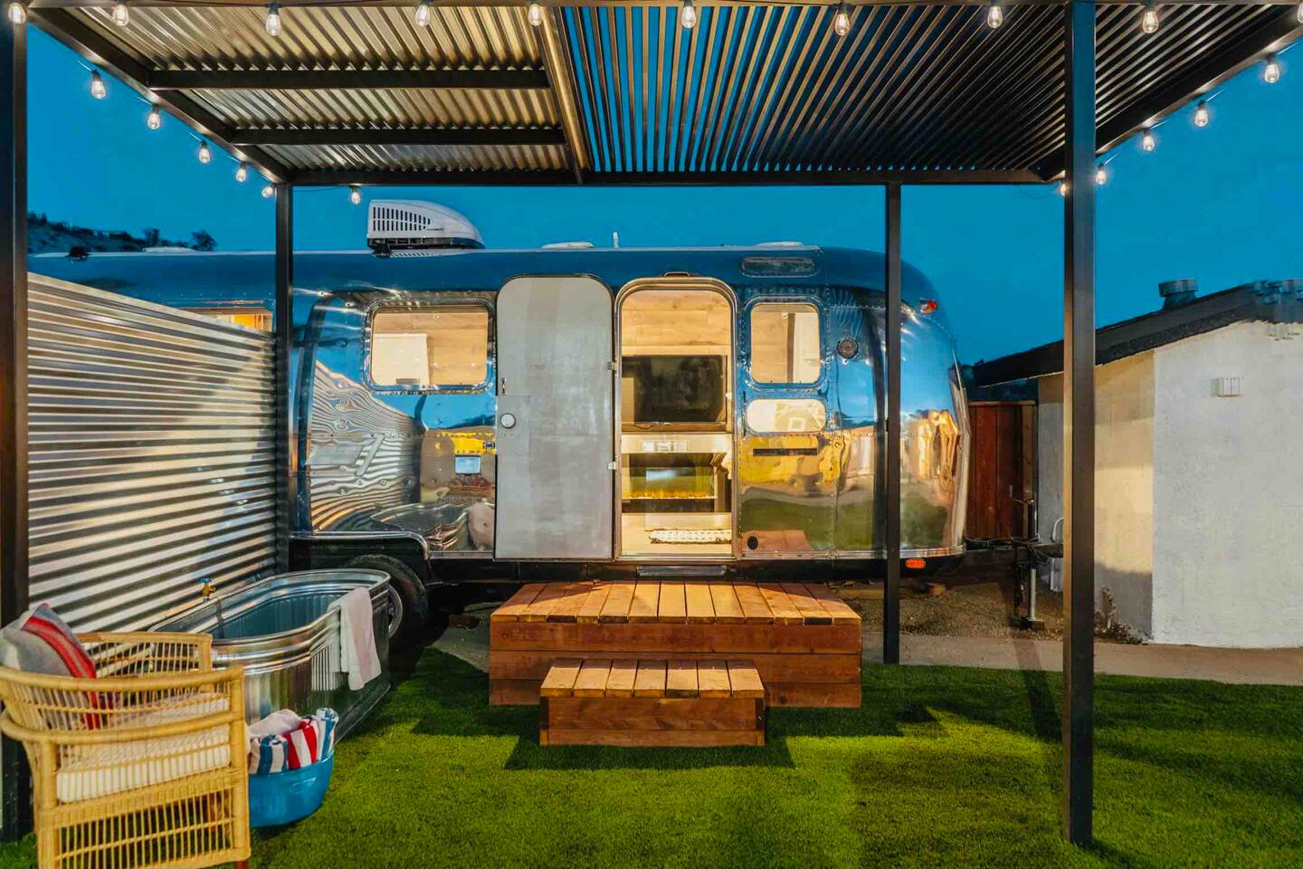 Chic & Modern Airstream + Soaking Tub — Desert Hot Springs, CA — vacation rental