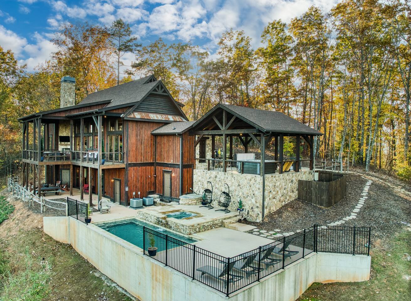 Spectacular Views | POOL | FirePit | GameRoom