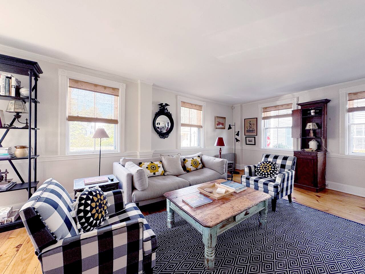 Available This Weekend, 2-Bed Single Level Aptmnt
