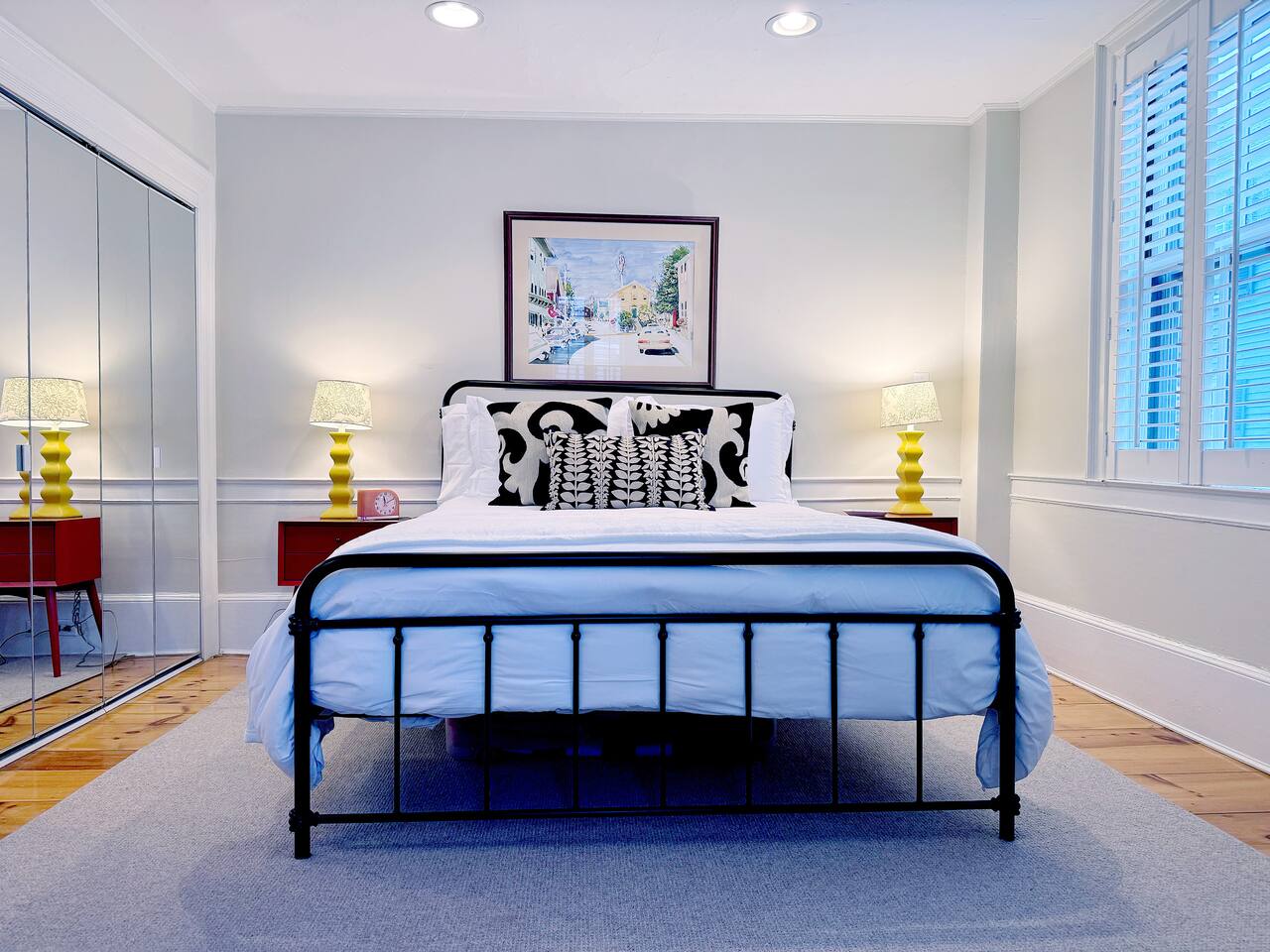 Available This Weekend, 2-Bed Single Level Aptmnt