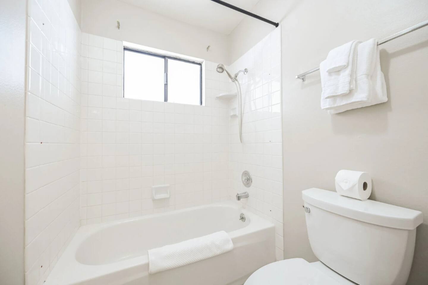 Spacious 3-BR w/ Pool & Patio