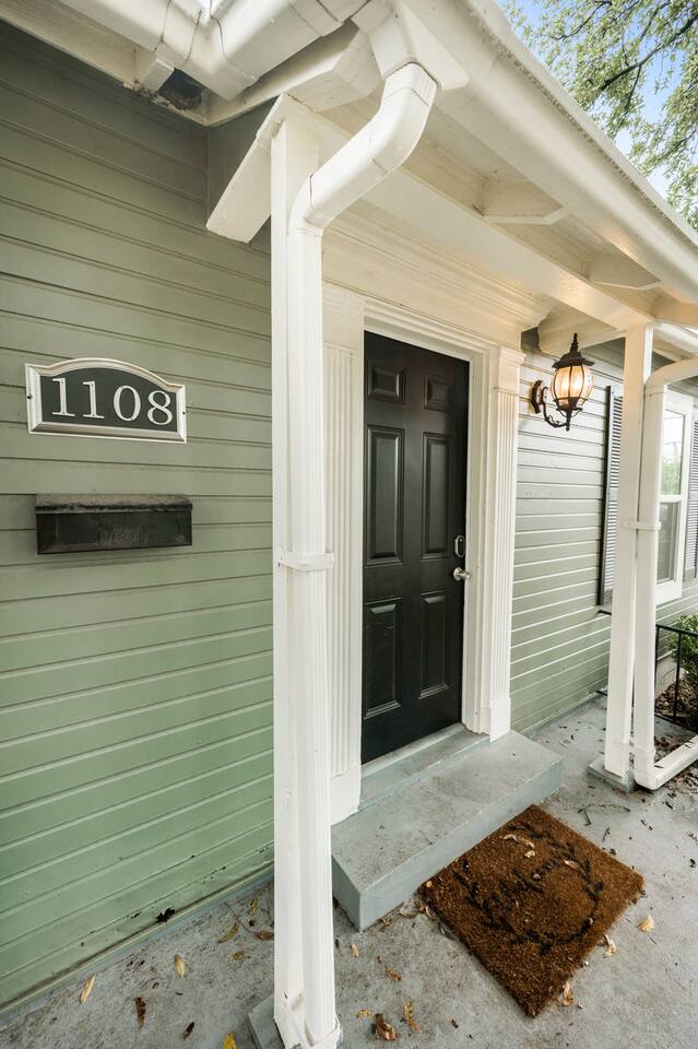 The Central Cottage: 7min to Silos/Downtown/Baylor