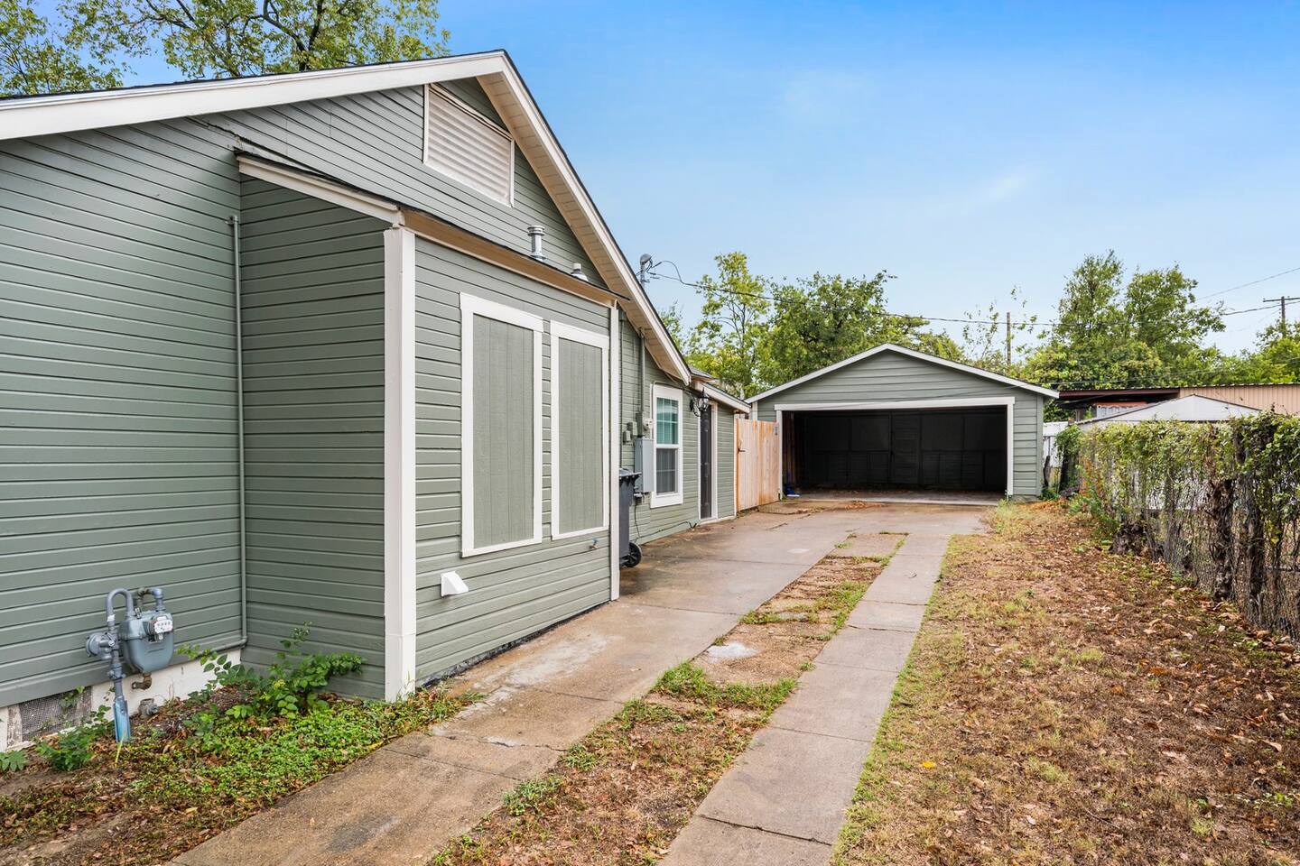 The Central Cottage: 7min to Silos/Downtown/Baylor