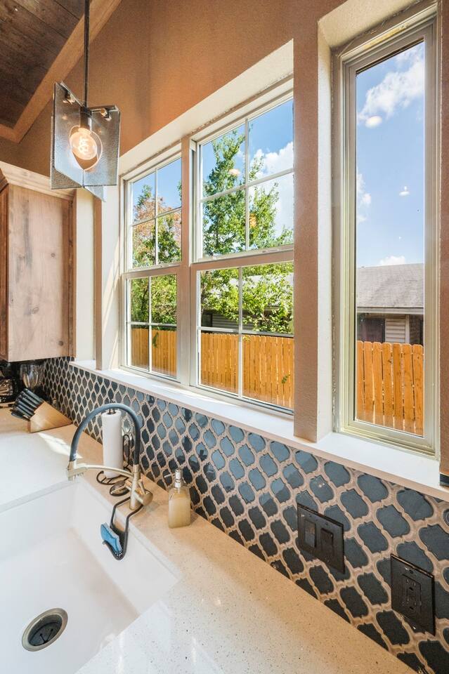 The Waco Victorian: 5min to Silos/Downtown/Baylor