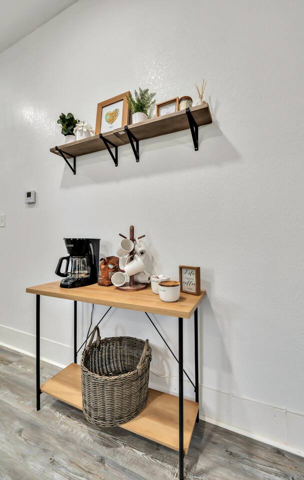 The Shiplap Cottage: 9min to Silos/Downtown/Baylor