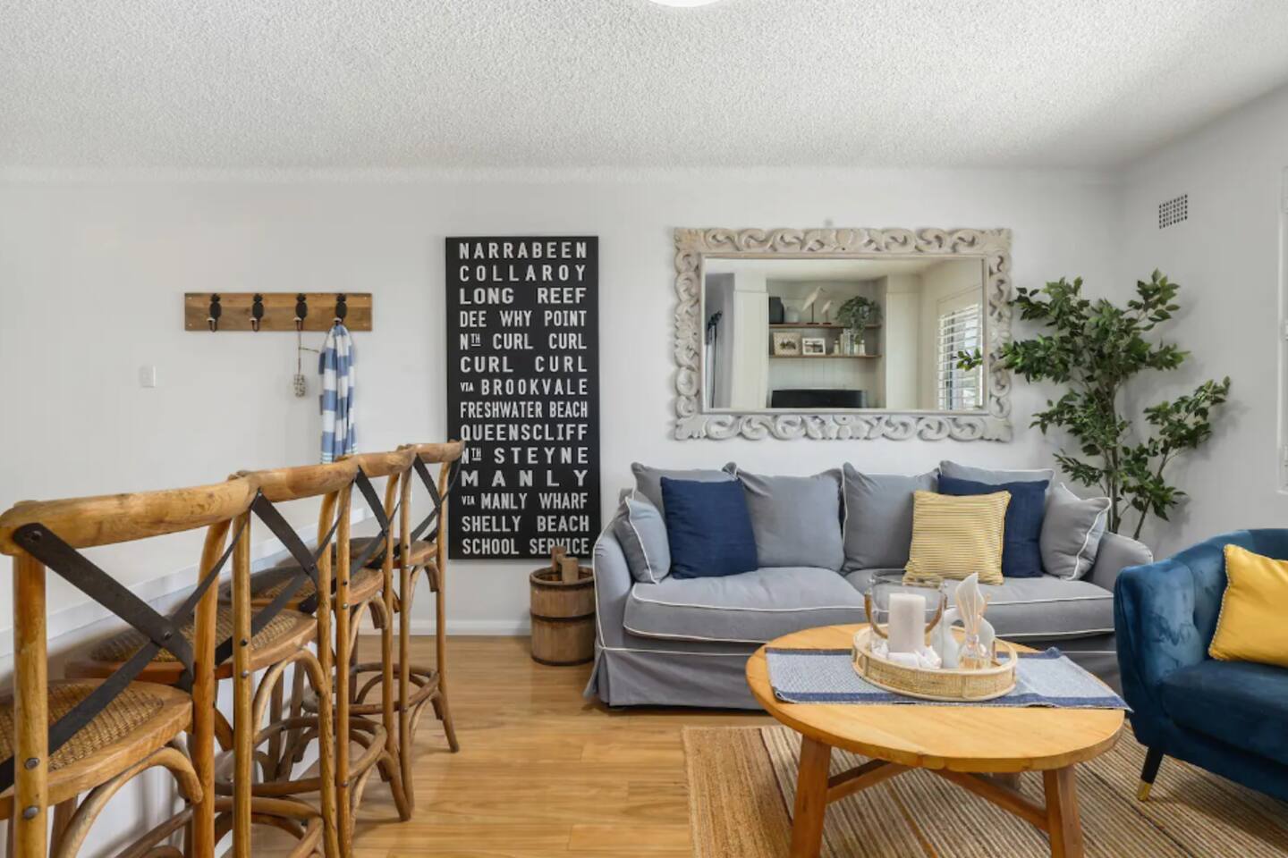 Beautiful 2 Bed - Walk 5 mins Beach 3 min Village — Freshwater — vacation rental