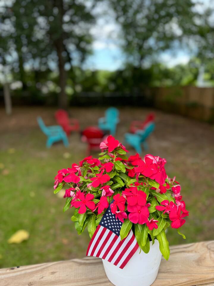 3Mi Parris Island | Pet-Friendly | FirePit | WiFi