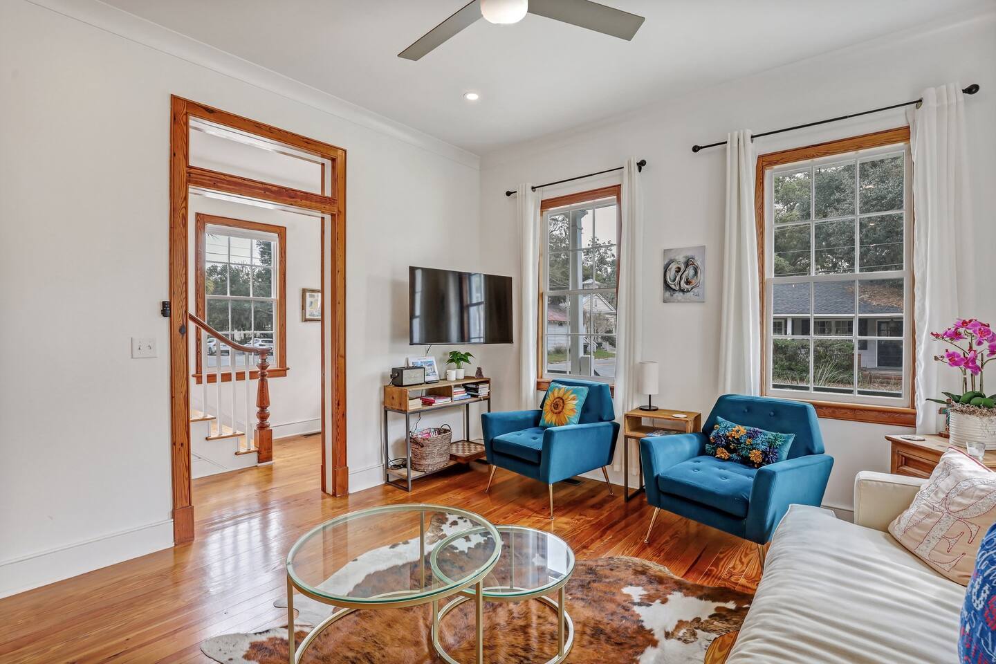Walk to Downtown | Historic Home | BBQ | Bikes