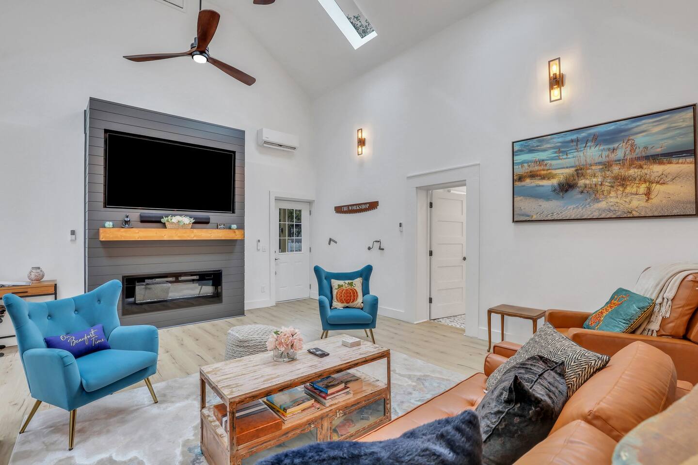 Historic | Walk Downtown | Open Concept | Fire-pit