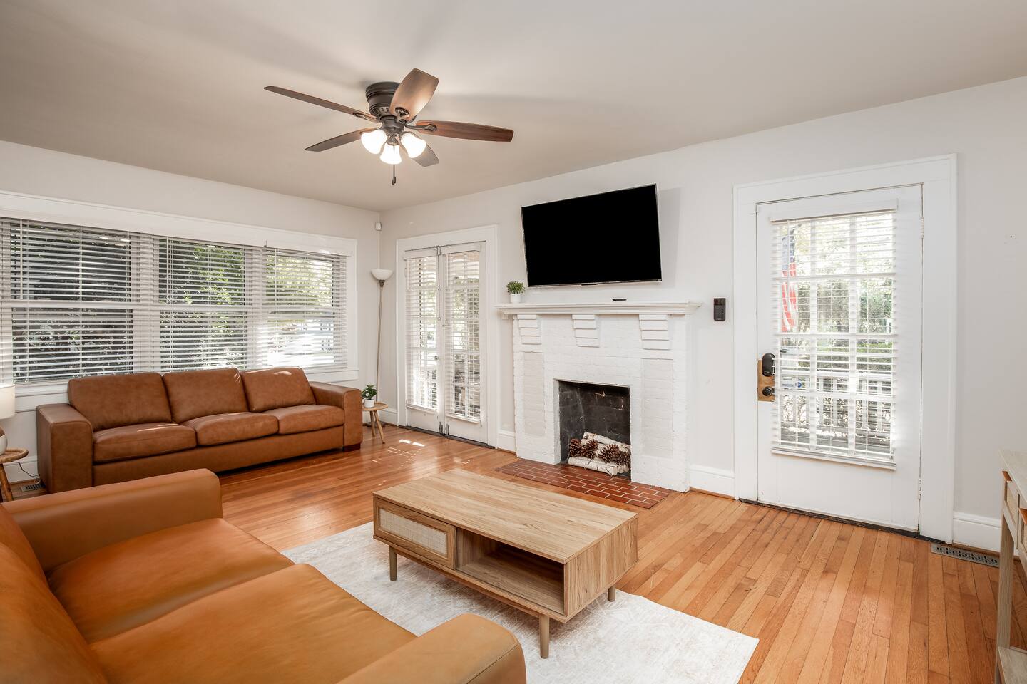 Close To Winston Hospitals;Game Room & Hot Tub!