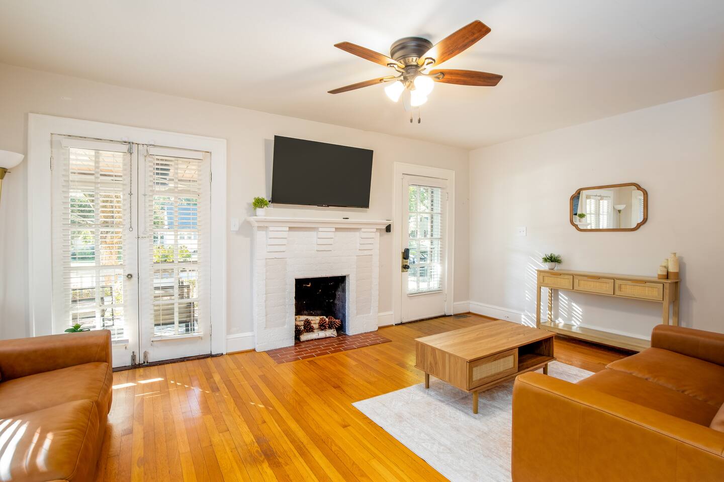 Close To Winston Hospitals;Game Room & Hot Tub!