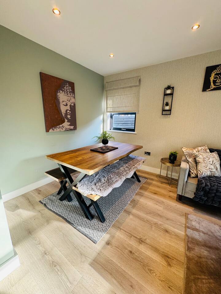 #13 Elegant Solihull Townhouse Sleeps 10 NEC/BHX