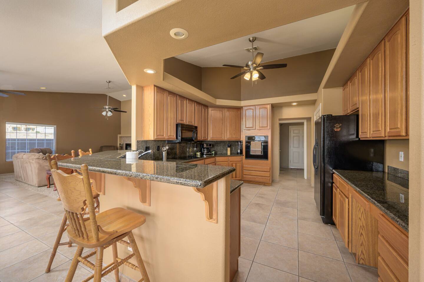 The Grotto | Pool | Spa | 3bd | Views | Sleeps 10