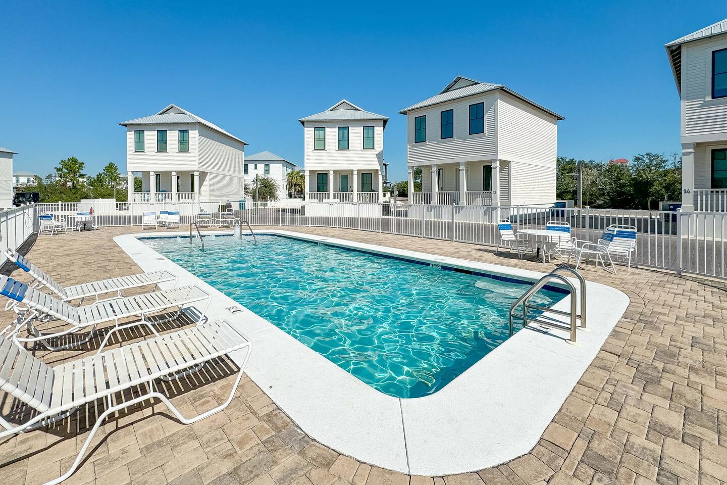 "O.B. Joyful" | 100 Steps To Private Beach Access, Poolview Patio, Cottages of Tannin