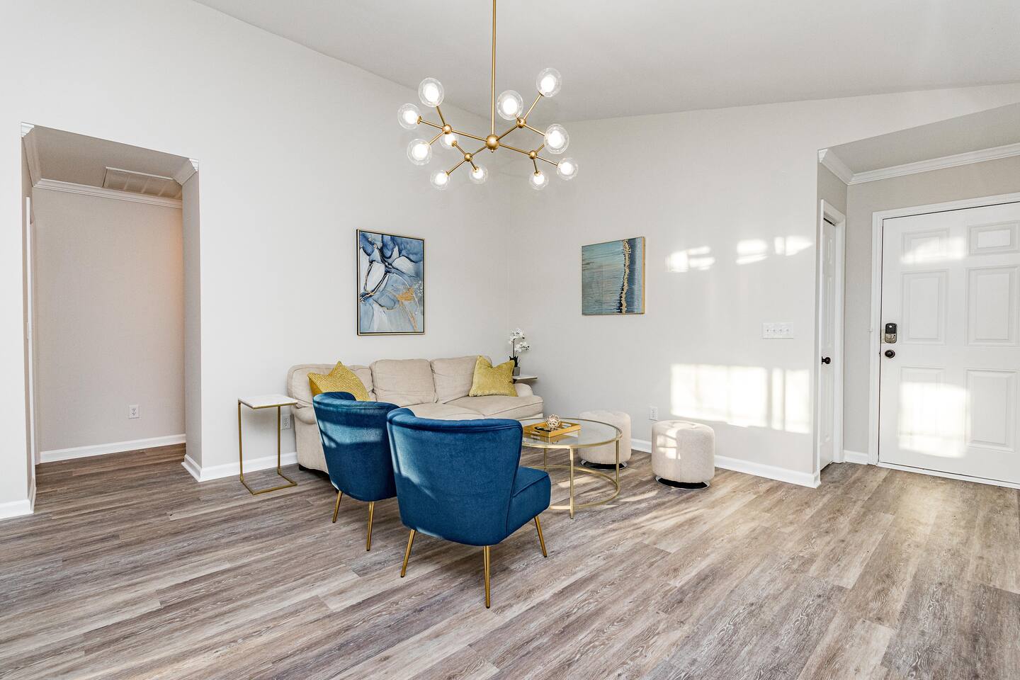 Cozy home 15 from RTP & Dtown - starts at $3.5k/m