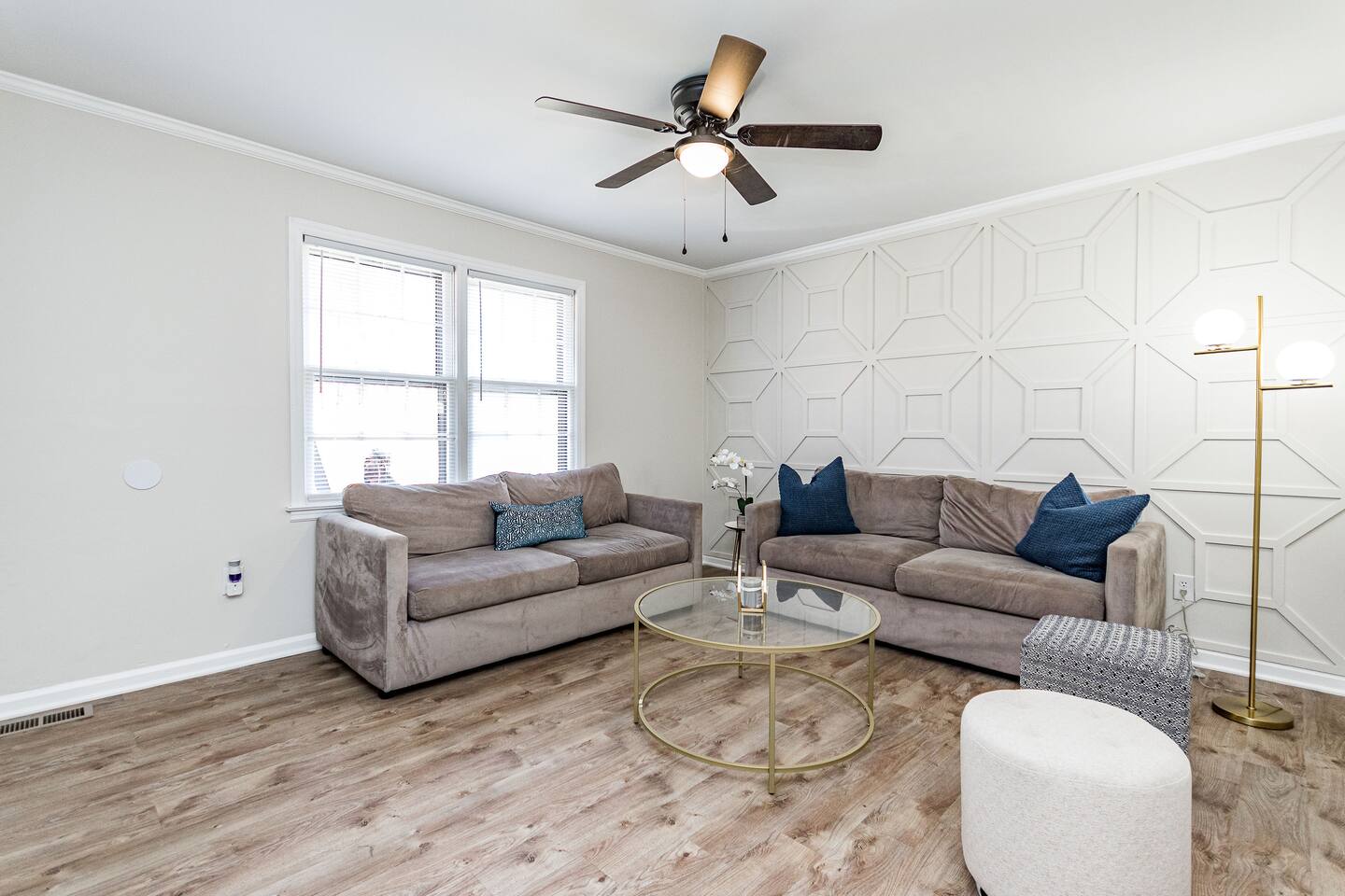 Raleigh house sleeps 10 - starts @ $5.5k/month