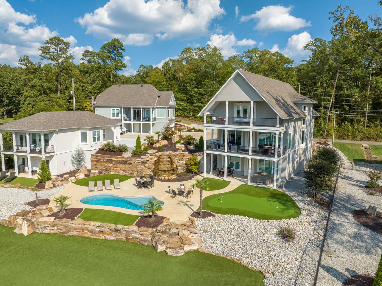 "Relax Lane" | Lakefront Views*Private Pool*Hot tub*Putting Green*Firepit*Boat Slip