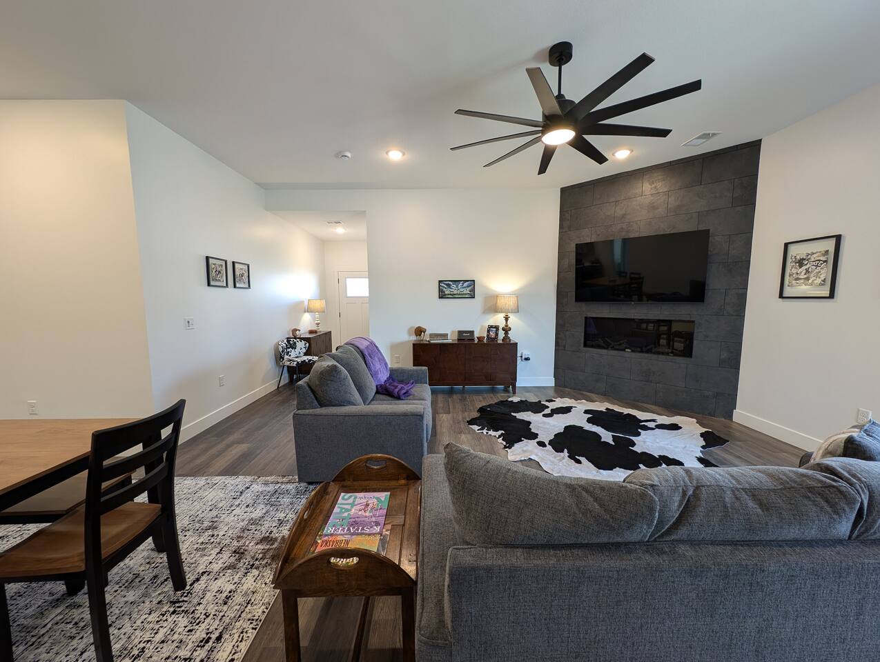 Close to park! 3bd/2ba