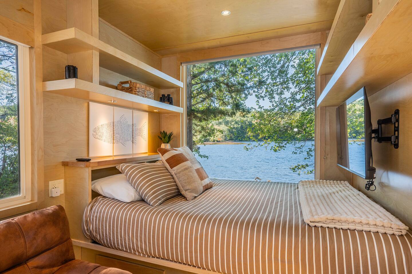 Lakeside Serenity Tiny House — East Lyme — vacation rental