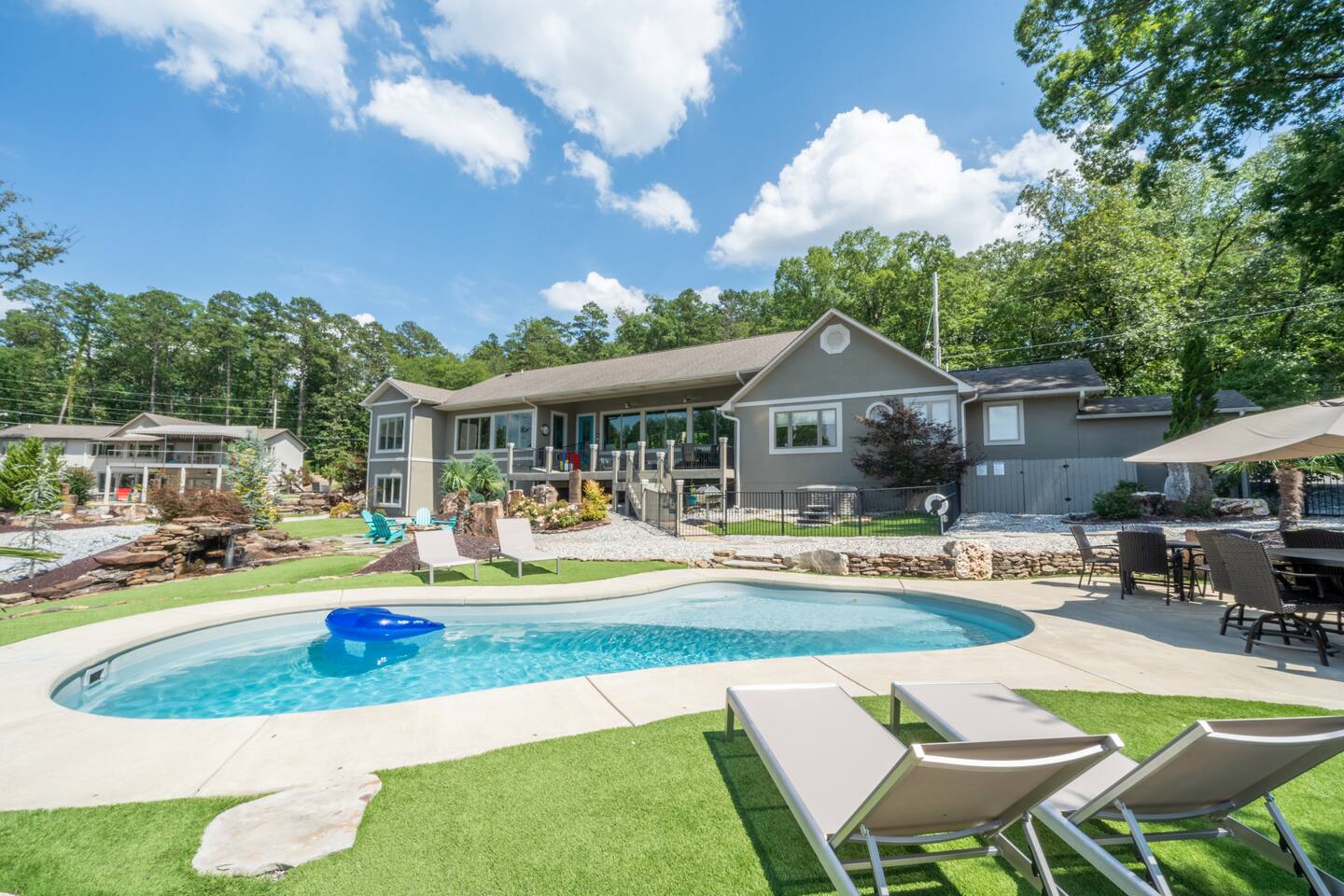"Oasis at Bayshore" | Luxury Lakefront Views*Private Pool*Hot Tub*Boat Dock