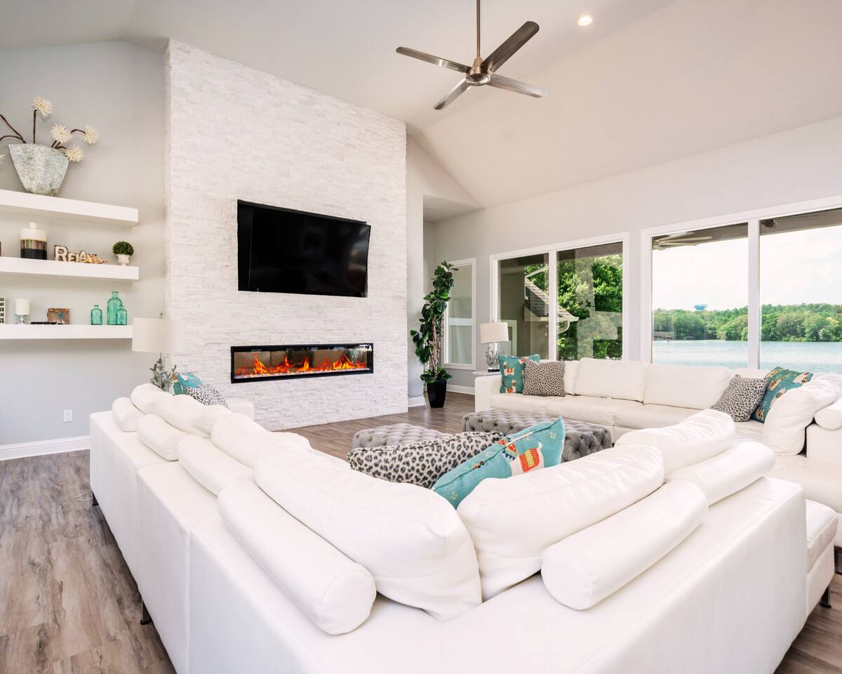 "Oasis at Bayshore" | Luxury Lakefront Views*Private Pool*Hot Tub*Boat Dock