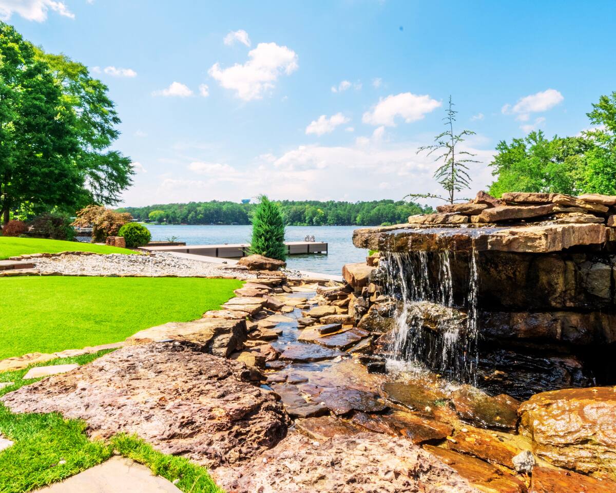 "Oasis at Bayshore" | Luxury Lakefront Views*Private Pool*Hot Tub*Boat Dock